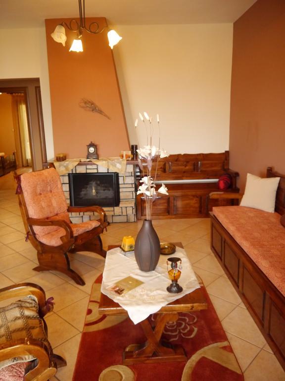 Dione Apartments Uranópolis Habitación foto